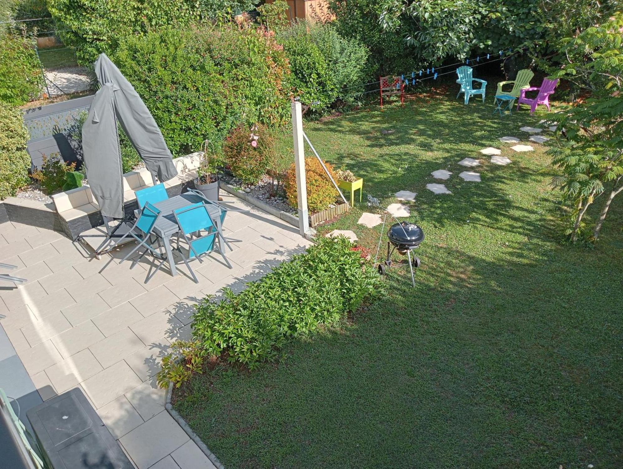 Apartamento Chez Papinette, Proche Gare Et Centre, Pdj Compris Niort Exterior foto
